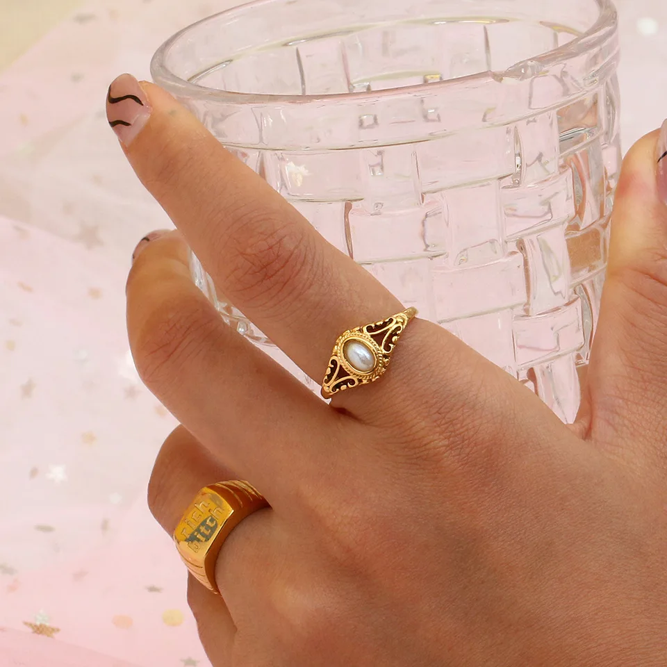 Pearl ring