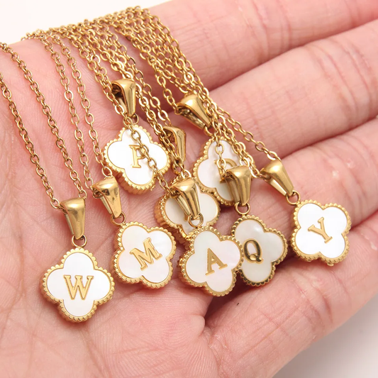 Clover necklace