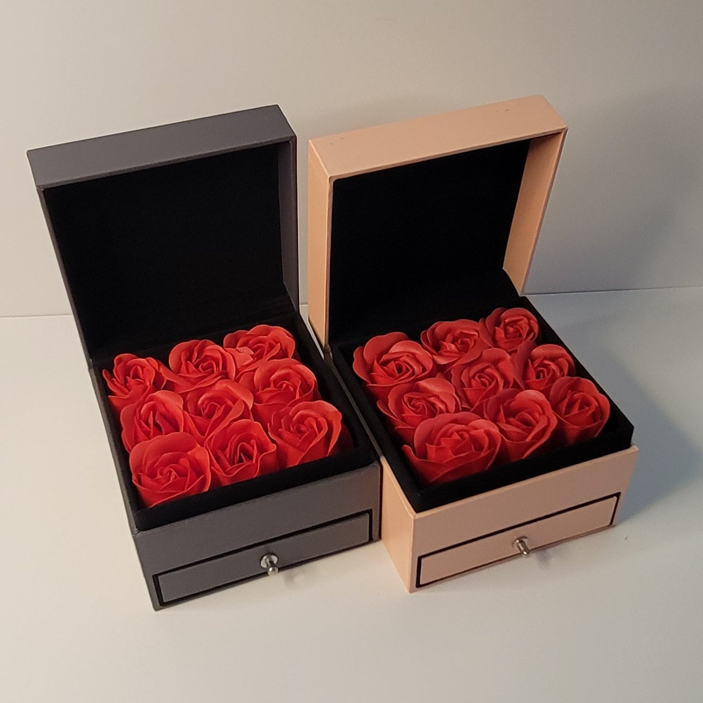 9 MINI ROSES JEWELRY BOX WITH drawer